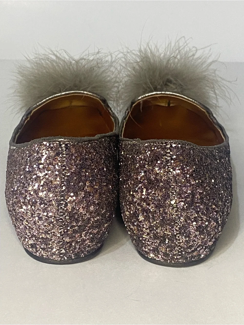 Kenneth Cole Reaction Gen-ie Bottle Size 10 Glitter Pom Pom Feather Flats
